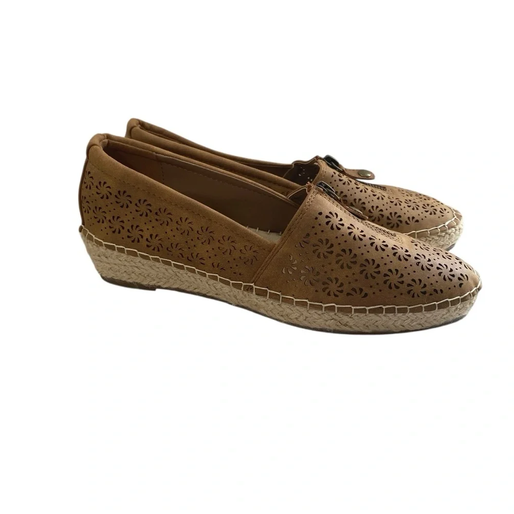 Easy Street Espadrilles Womens ‎ 8.5 Zenon Tan Slip On Cut Out Boho Festival New